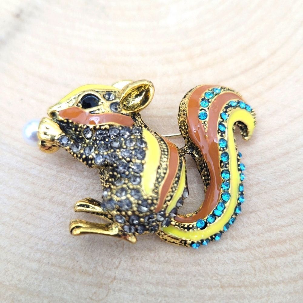 Brand New 2 In 1 Green Gold Tone Squirrel Rhinestone Brooch Pin & Pendant